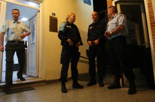 policia