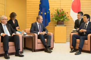 JUncker Tusk