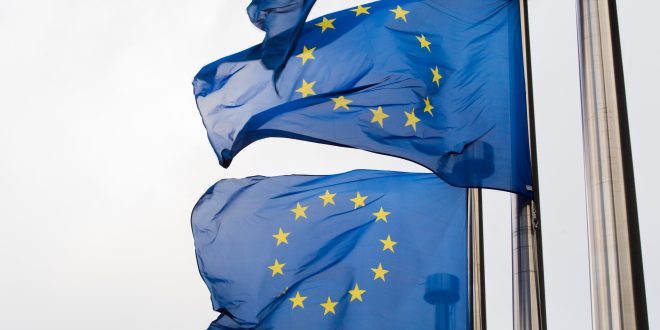 EU, Komisia