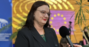 Katarína Roth Neveďalová, nezaradená poslankyňa Európskeho parlamentu /SMER-SD/. PHOTO: FB KRN.