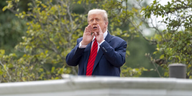 Prezident USA Donald Trump. PHOTO: TASR - AP Photo/Alex Brandon