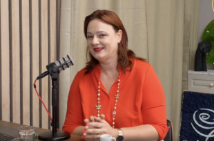 Katarína Roth Neveďalová, nezaradená poslankyňa Európskeho parlamentu /SMER-SD/.