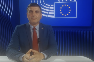 Branislav Ondruš, nezaradený poslanec Európskeho parlamentu /HLAS-SD/. PHOTO: FB BO.