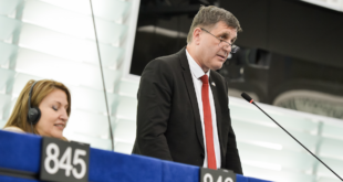 Branislav Ondruš, nezaradený poslanec Európskeho parlamentu /HLAS-SD/. PHOTO: European Union 2025.